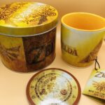 Legend of Zelda Golden Triforce Mug & Coaster in Metal Tin